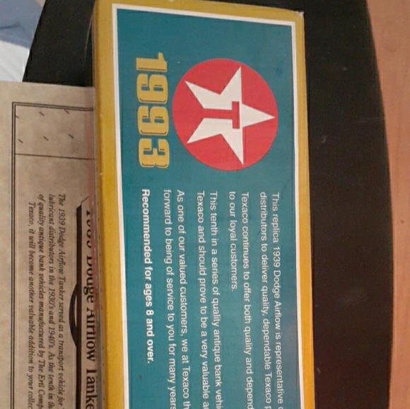 1939 Texaco Dodge Airflow Tanker - Picture 6 of 7